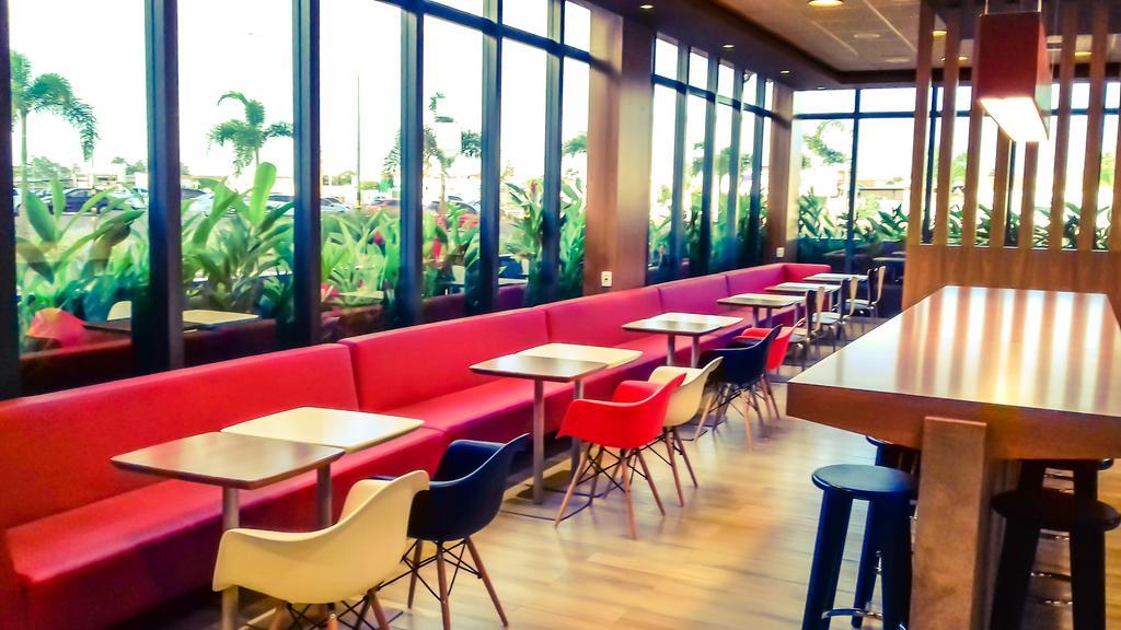 Ibis Jatai Hotel Екстериор снимка